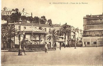 10 PHILIPPEVILLE - Place de la Marine