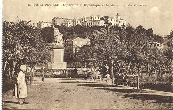 15 PHILIPPEVILLE - Square de la Rpublique et le Monument des Zouaves
