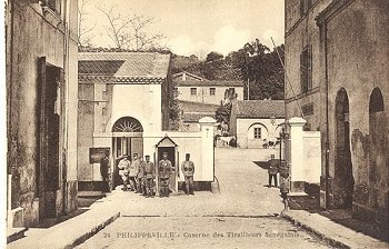 24 PHILIPPEVILLE - Caserne des Tirailleaurs Snegalais