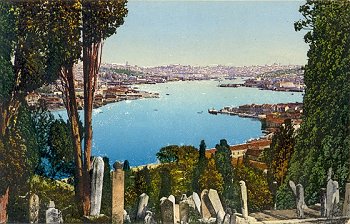 Nr 127 Constantinople. Le Cimitire 'Eyoub et la Corne d'or