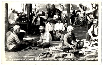 6 - Ein Wrstchenverkufer - Markt in Razgrad