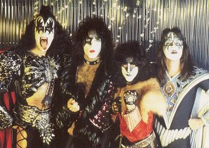 Kiss - Group Portrait