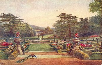 Terrace Walk, Warwick Castle (rev)