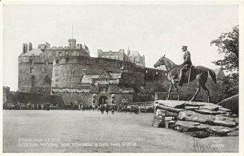 Edinburgh Castle Scottish National War Memorial & Earl Haig Statue 206792