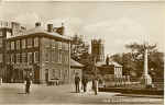 Park Street & War Memorial, Woburn